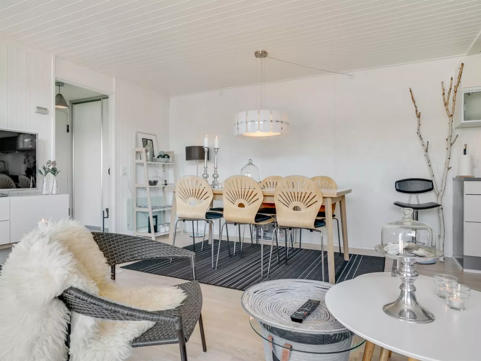 "Tarvo" - 400m from the sea-Dedans