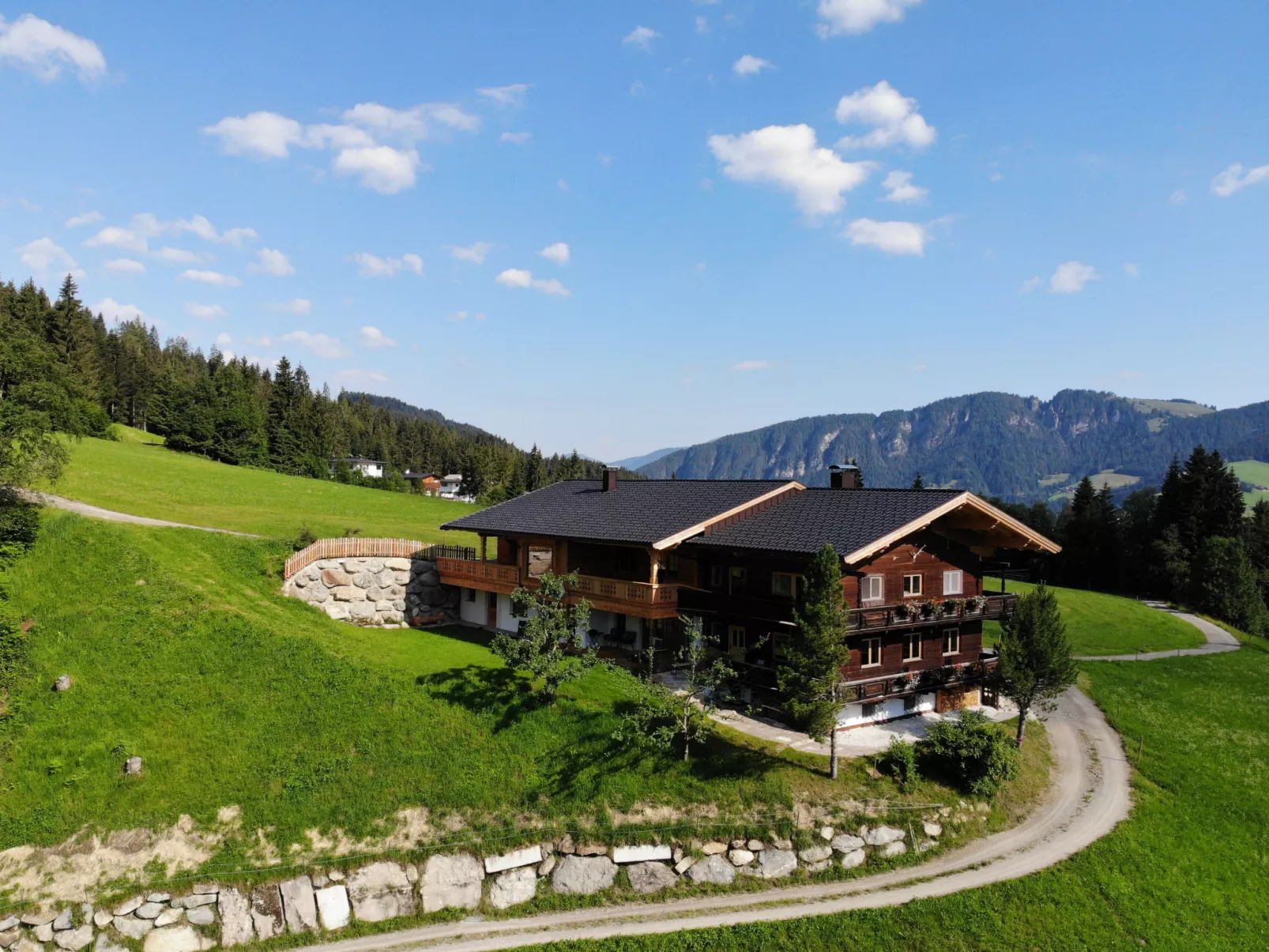 Panorama Chalet Tirol-Outside