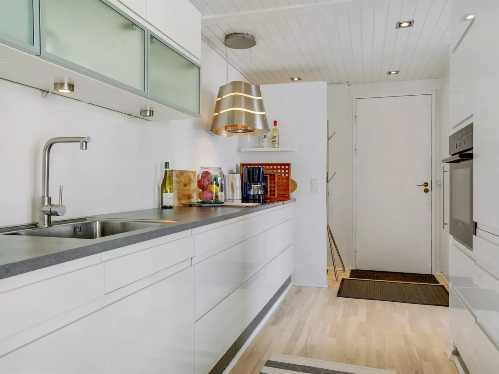 "Tarvo" - 400m from the sea-Dedans