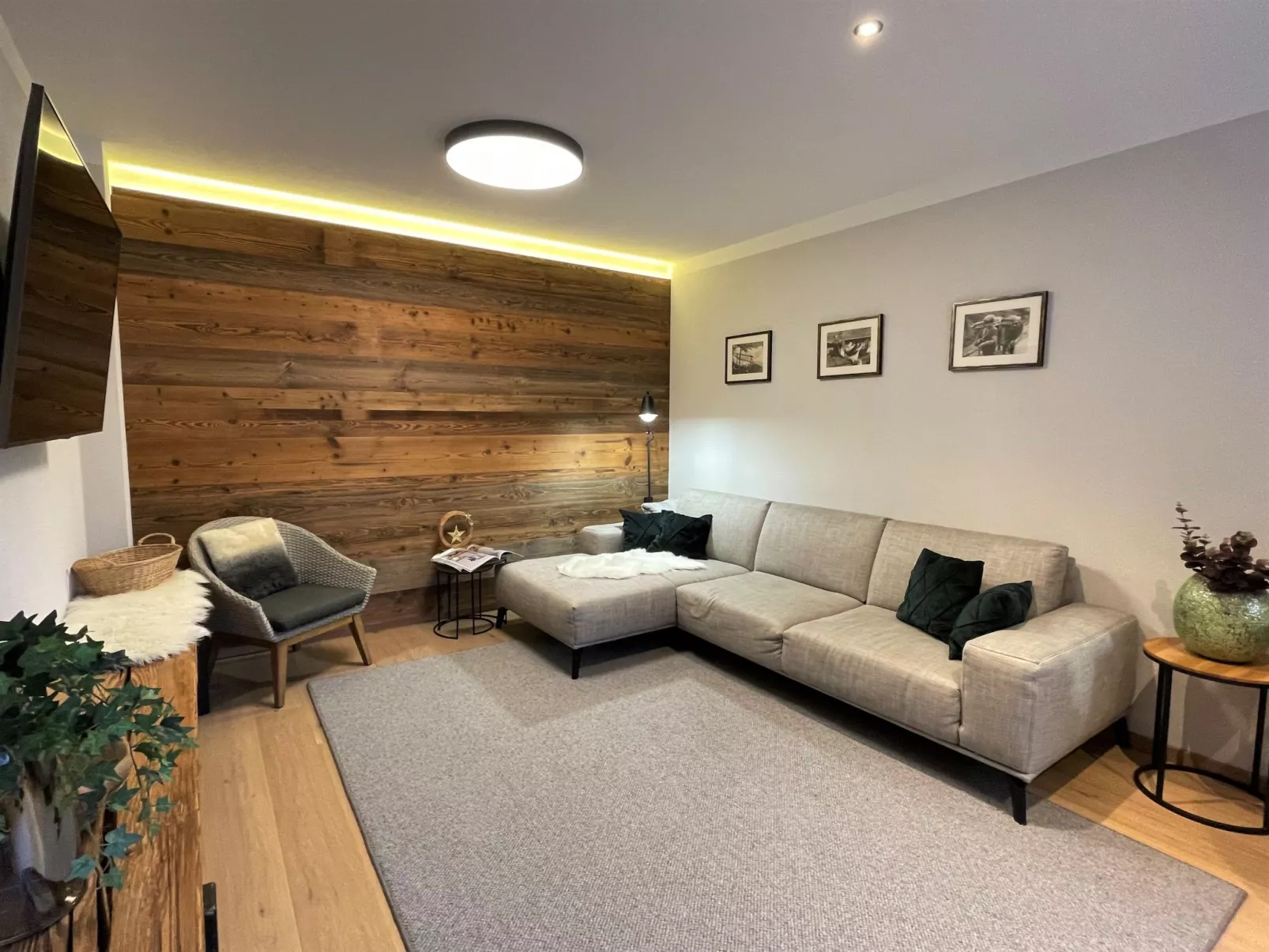 Panorama Chalet Tirol-Inside