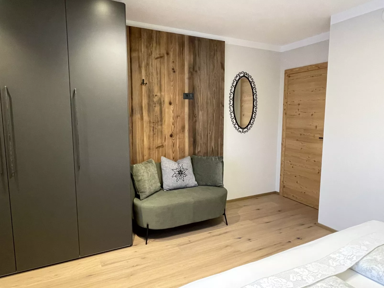 Panorama Chalet Tirol-Inside