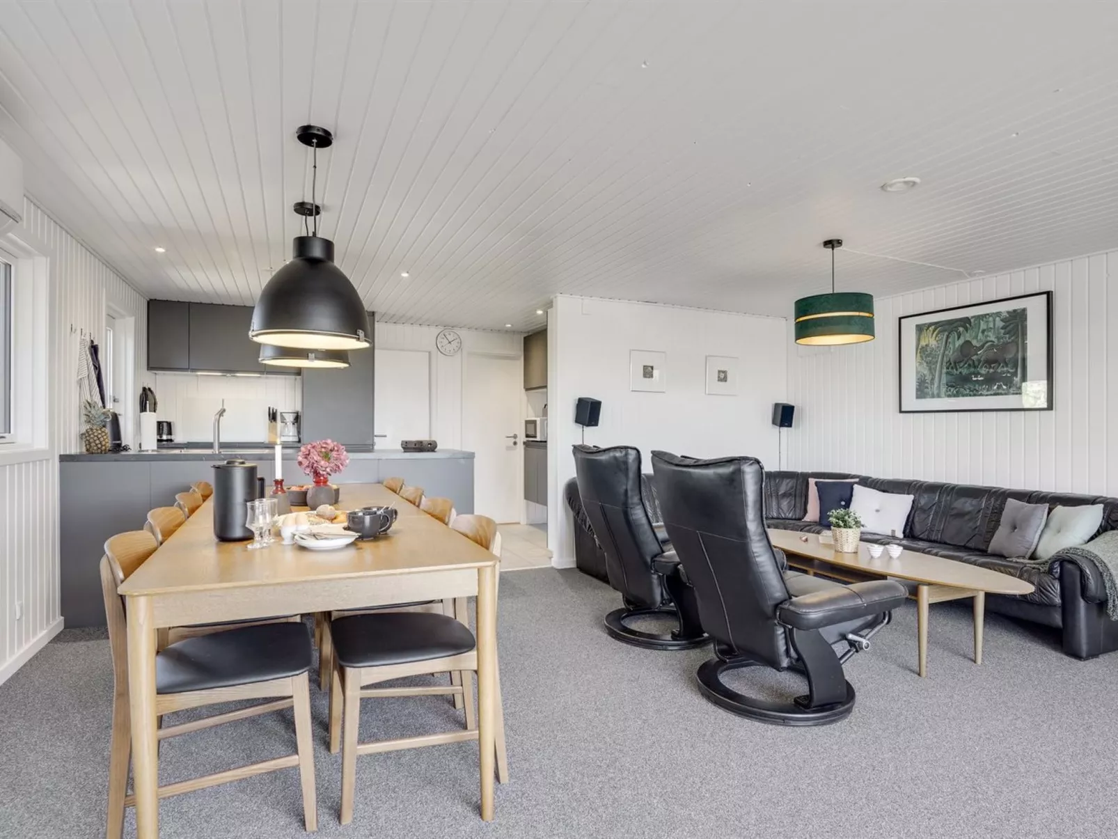 "Biarni" - 300m from the sea-Inside