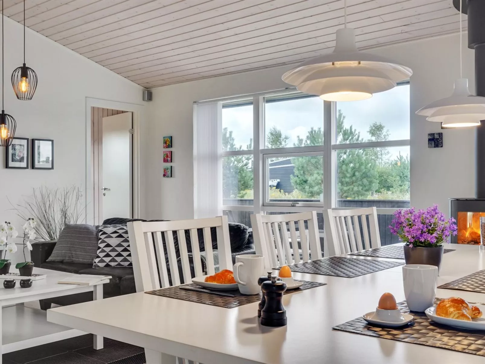 "Thure" - 1km from the sea-Drinnen