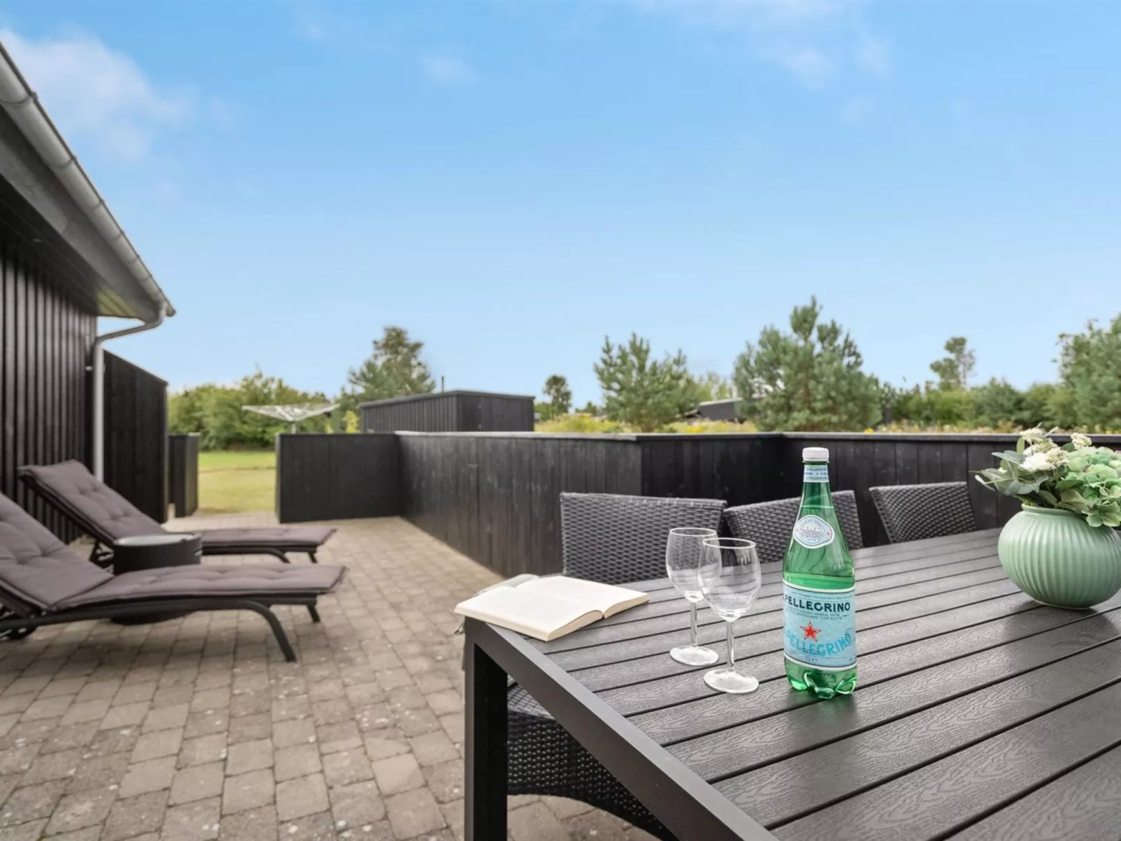 "Thure" - 1km from the sea-Draußen