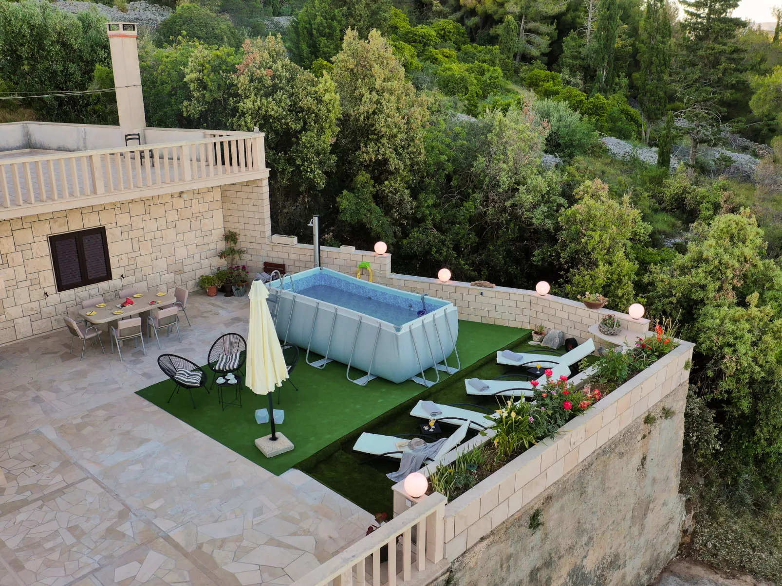 Villa Andro-Outside