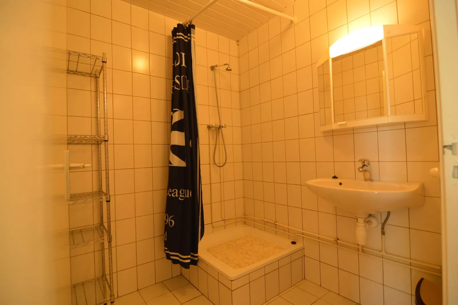 Roos-Bathroom