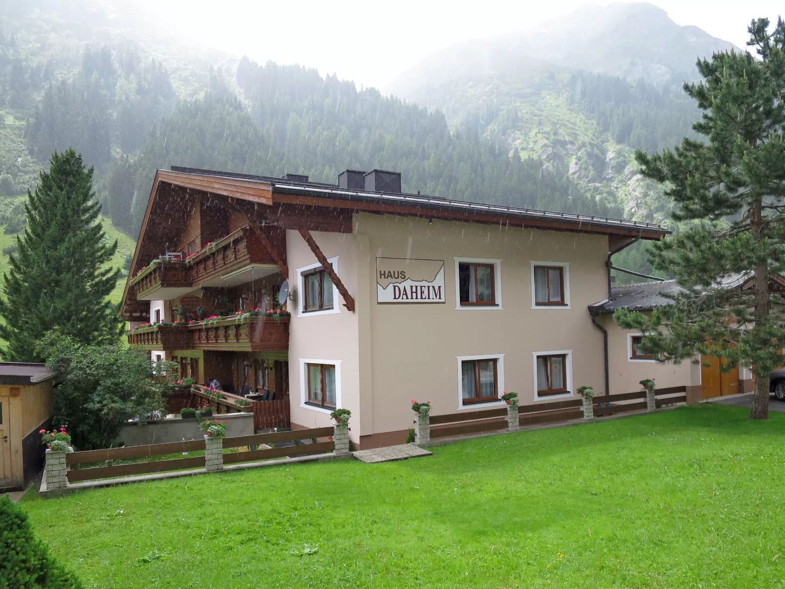 Daheim – Edelweiß-Draußen
