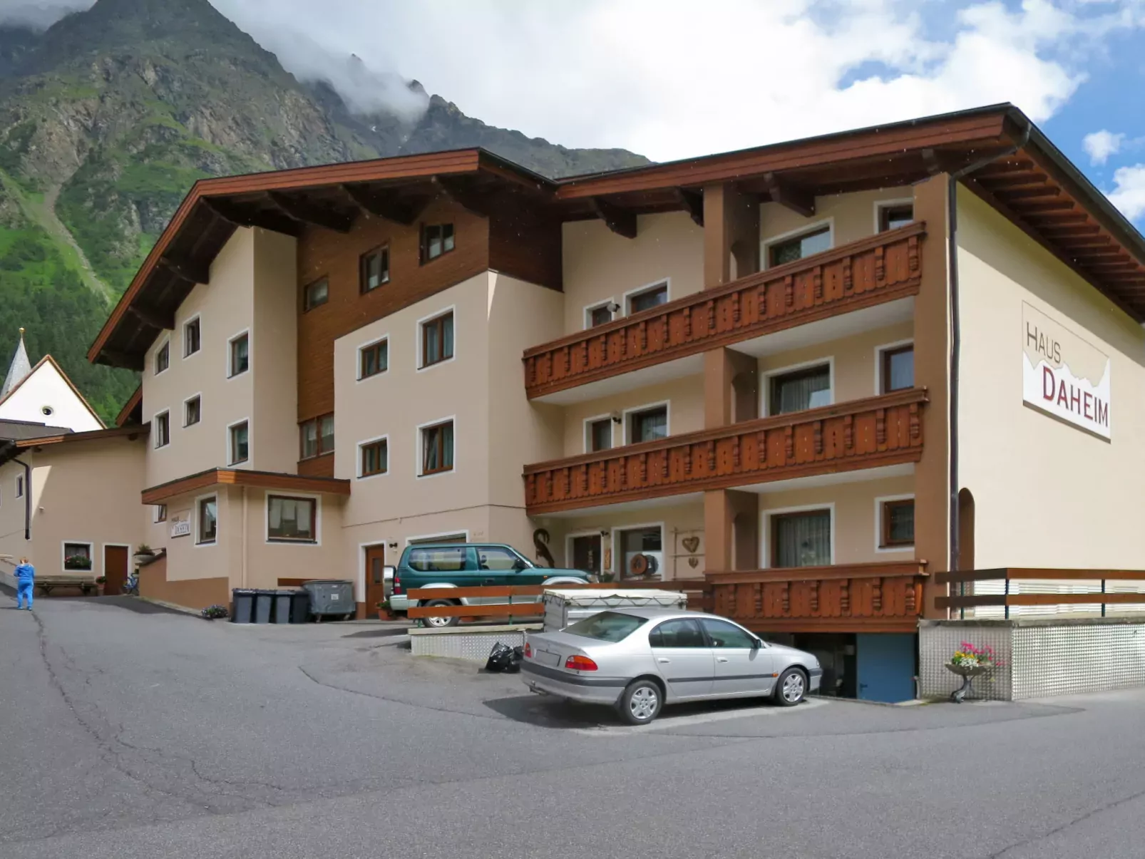 Daheim – Talblick-Outside
