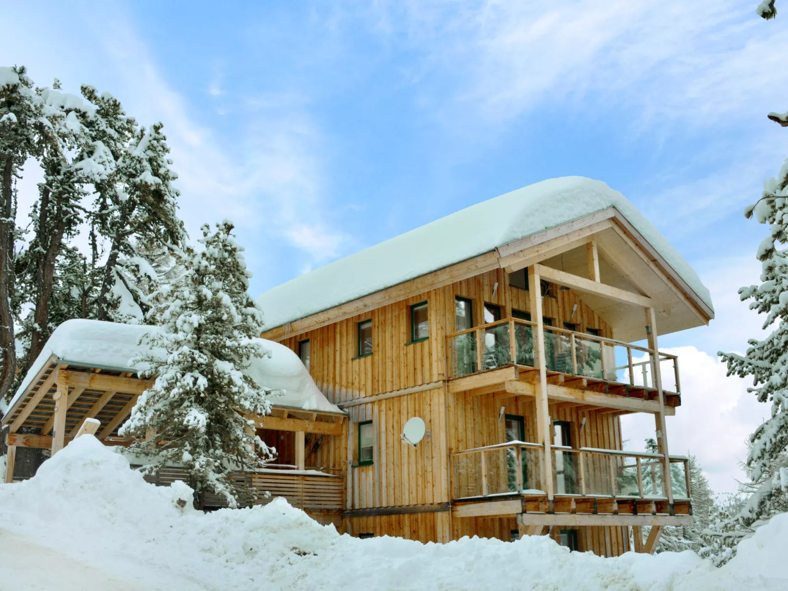 #1 mit IR-Sauna&Sprudelbad innen-Outside