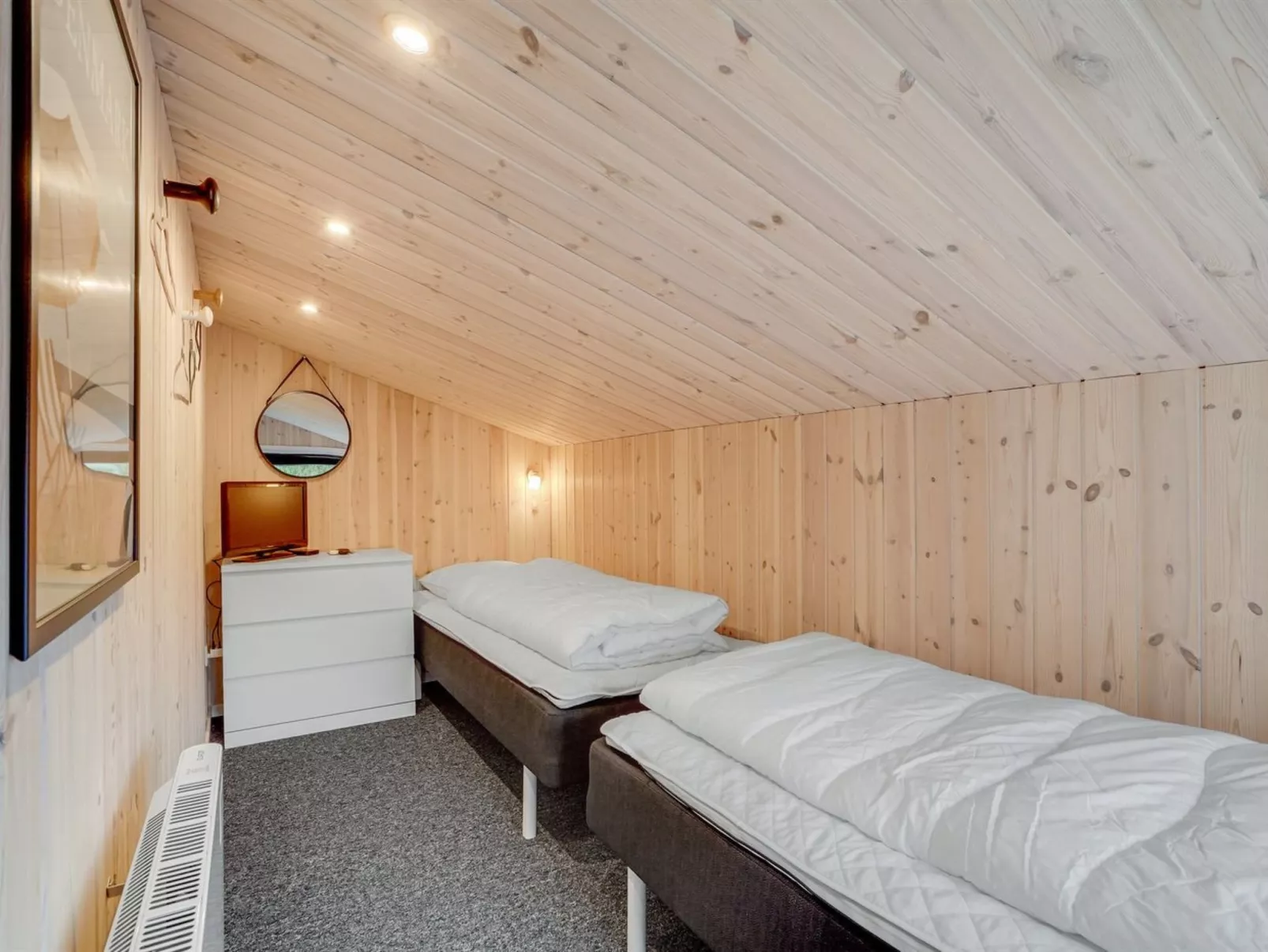 "Eldert" - 1.2km from the sea-Inside
