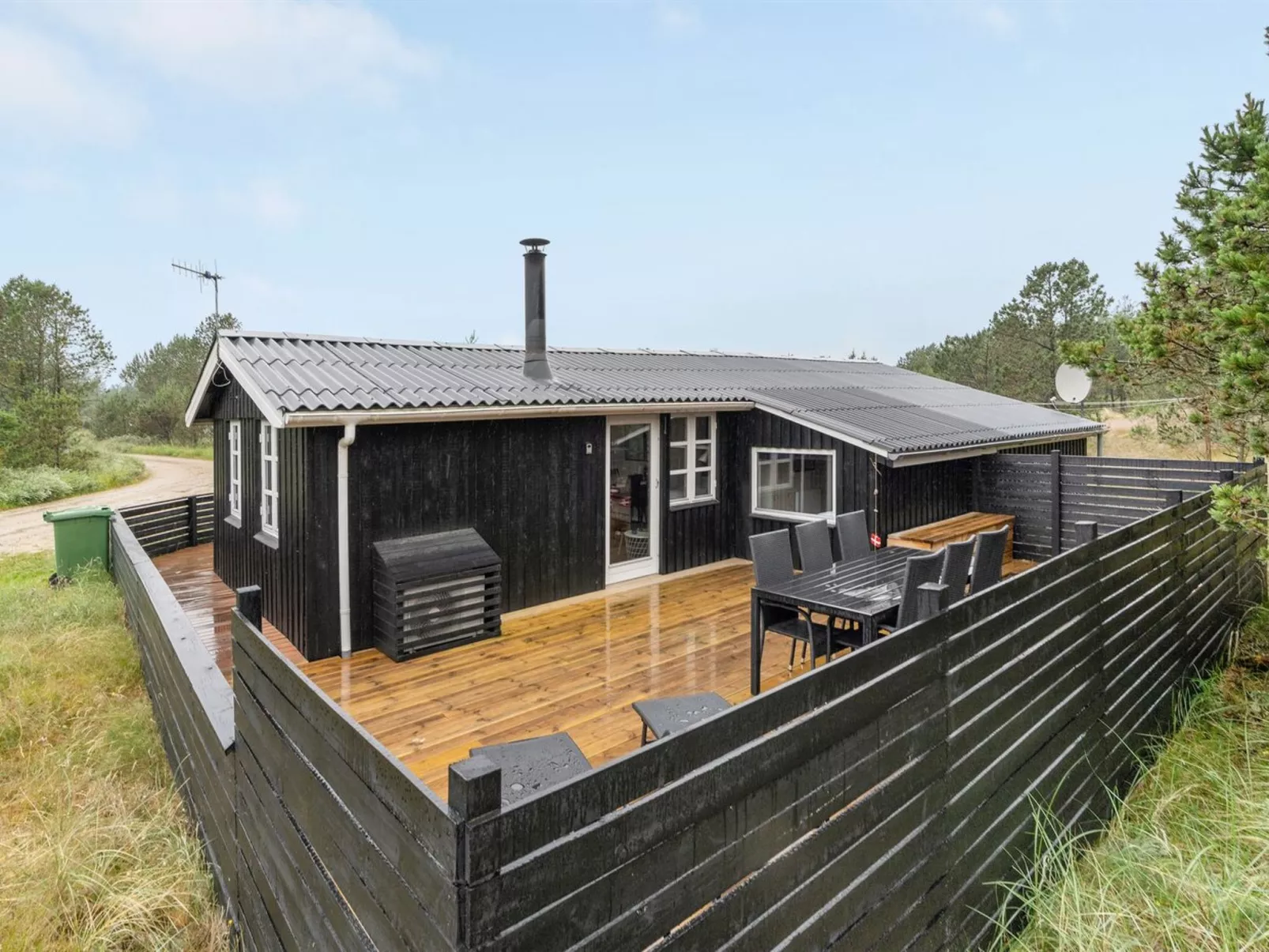 "Eldert" - 1.2km from the sea-Outside