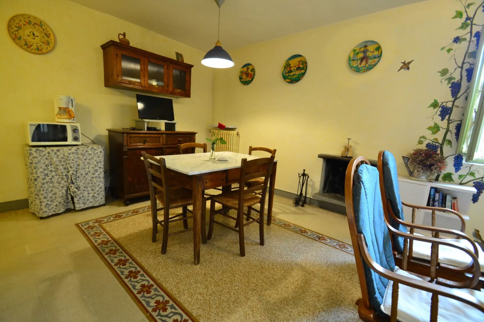 Geraneo-Dining room