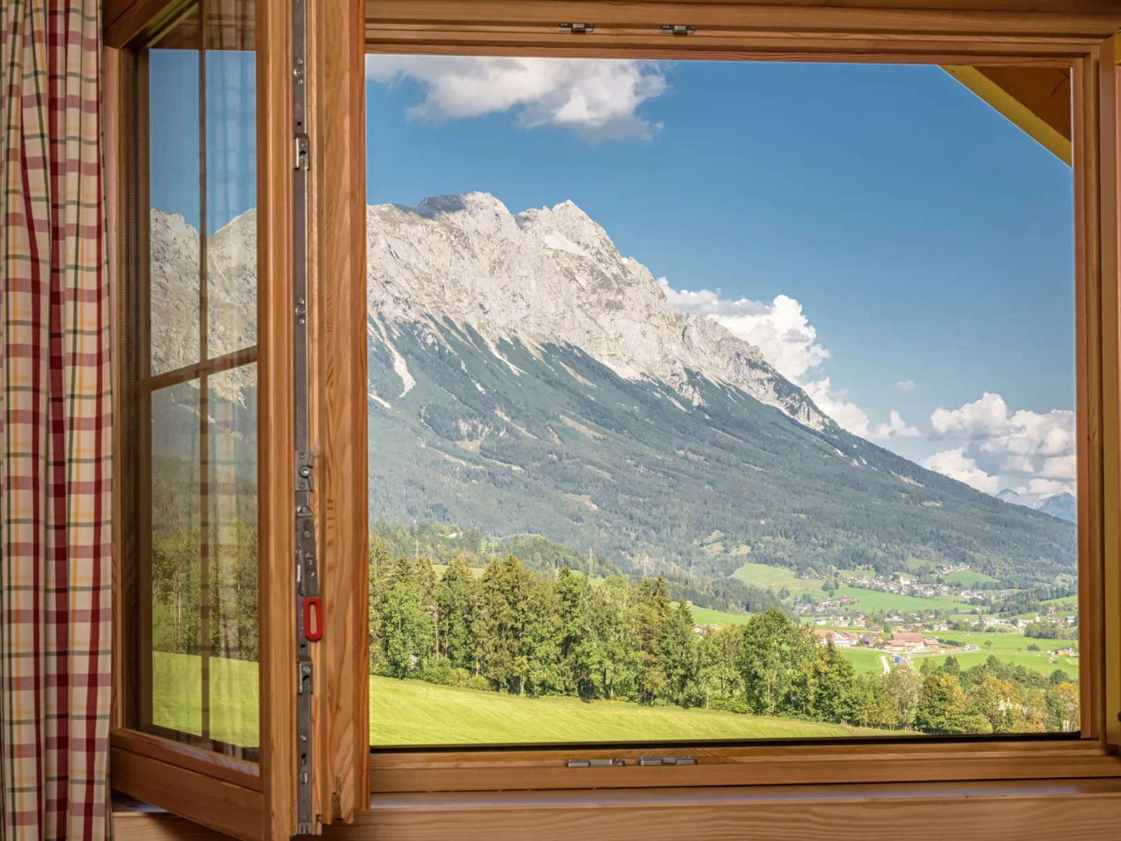 Fredis Hütte-Draußen