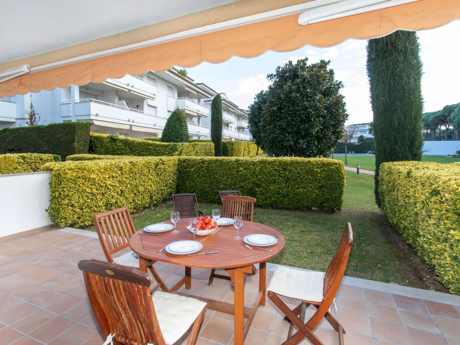 GreenMar B Down/bajo acceso piscina/Pool-Dehors