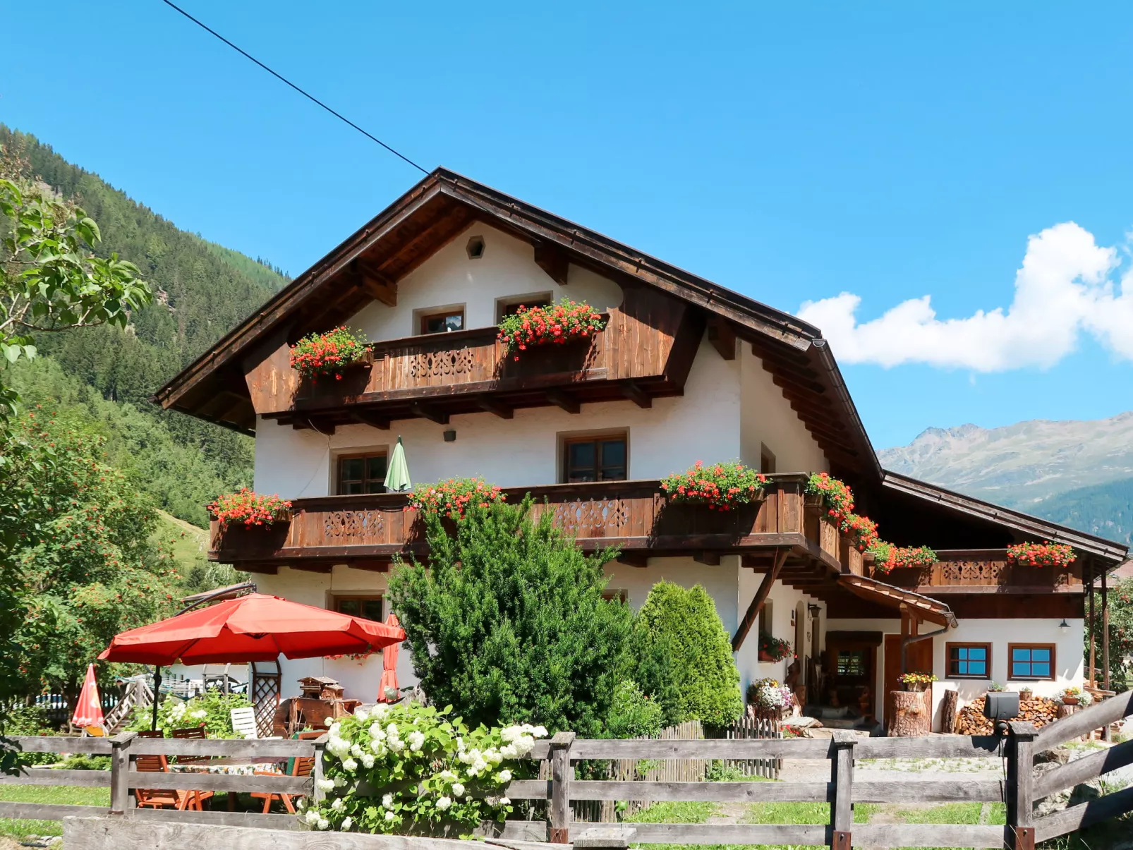 Haflingerhof Edelweiß-Outside