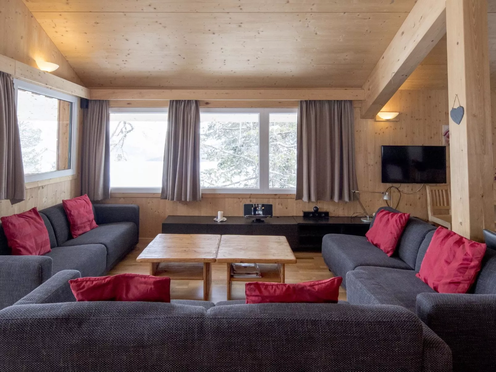 # 6 mit IR-Sauna und Sprudelwanne Innen-Inside