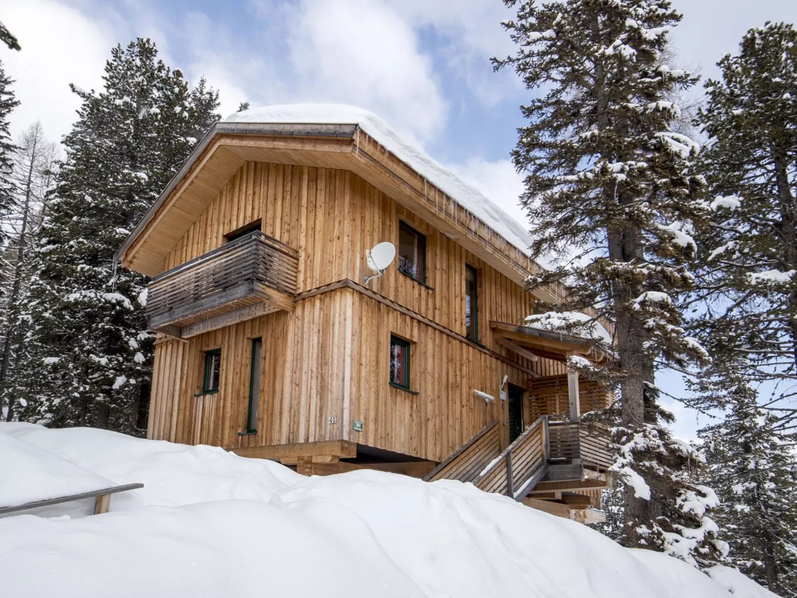 # 6 mit IR-Sauna und Sprudelwanne Innen-Outside