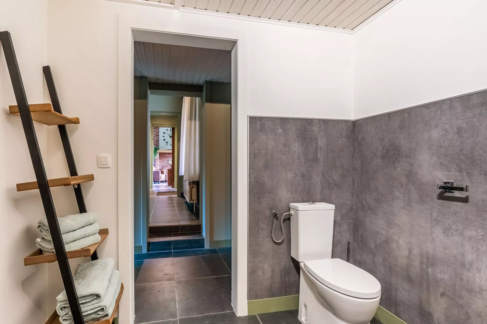 Buiten Huis-Bathroom