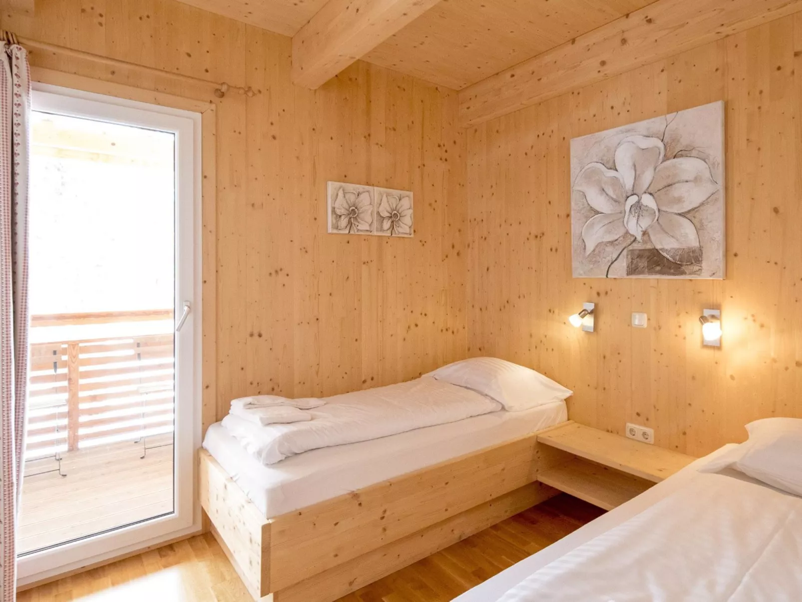 # 6 mit IR-Sauna und Sprudelwanne Innen-Inside