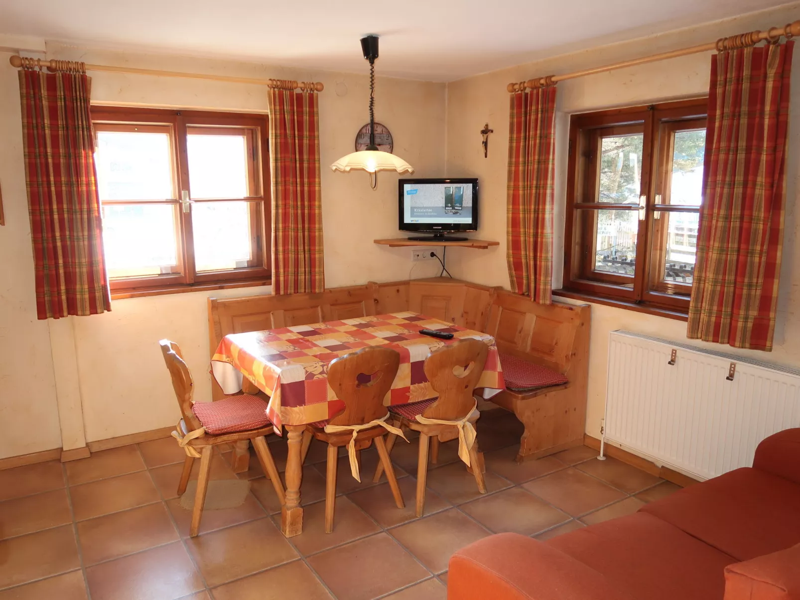 Haflingerhof Almrose-Inside