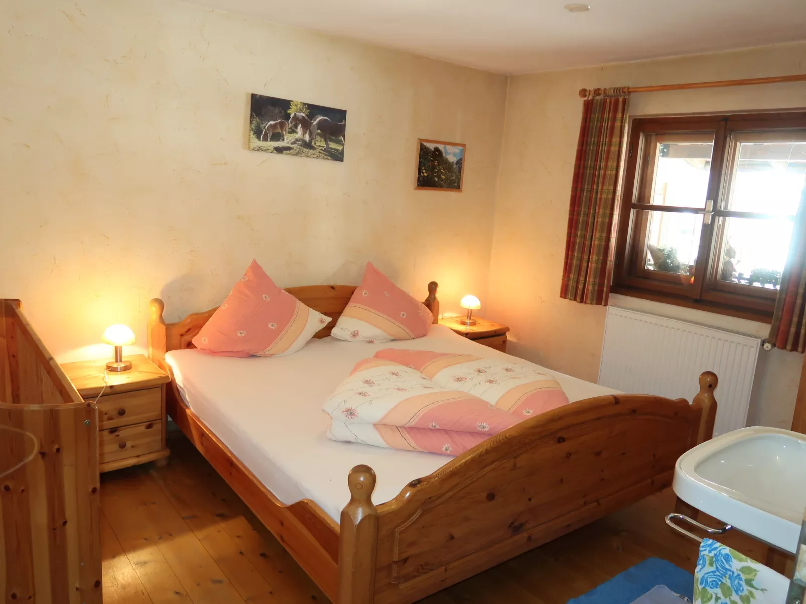 Haflingerhof Almrose-Inside