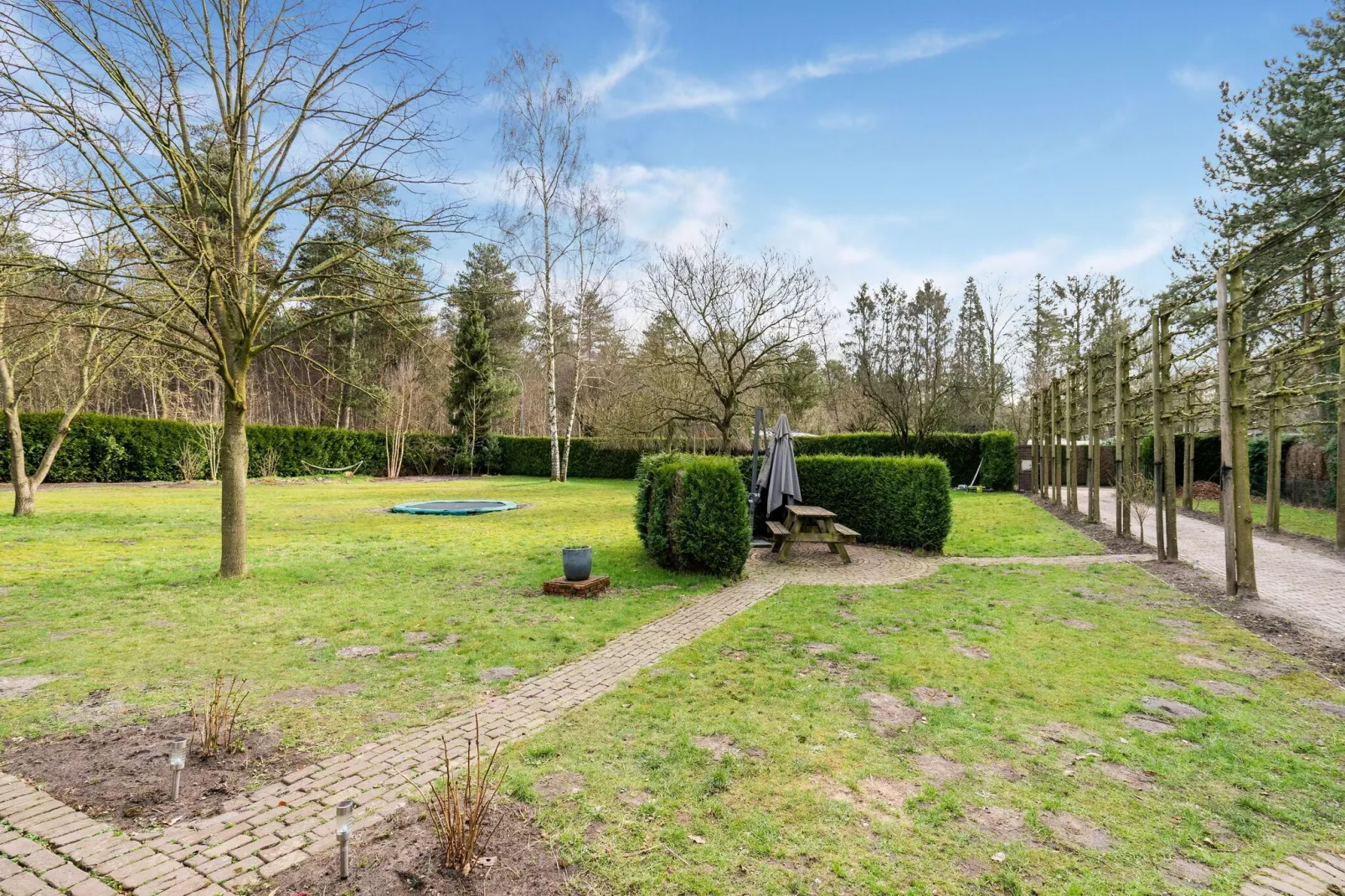 Buiten Huis-Gardens summer