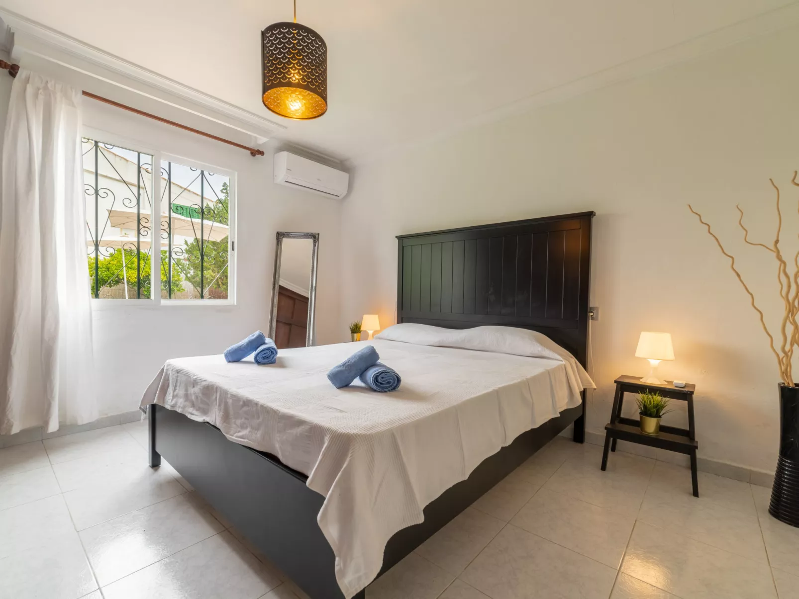 Can Delfin Alcudia-Inside