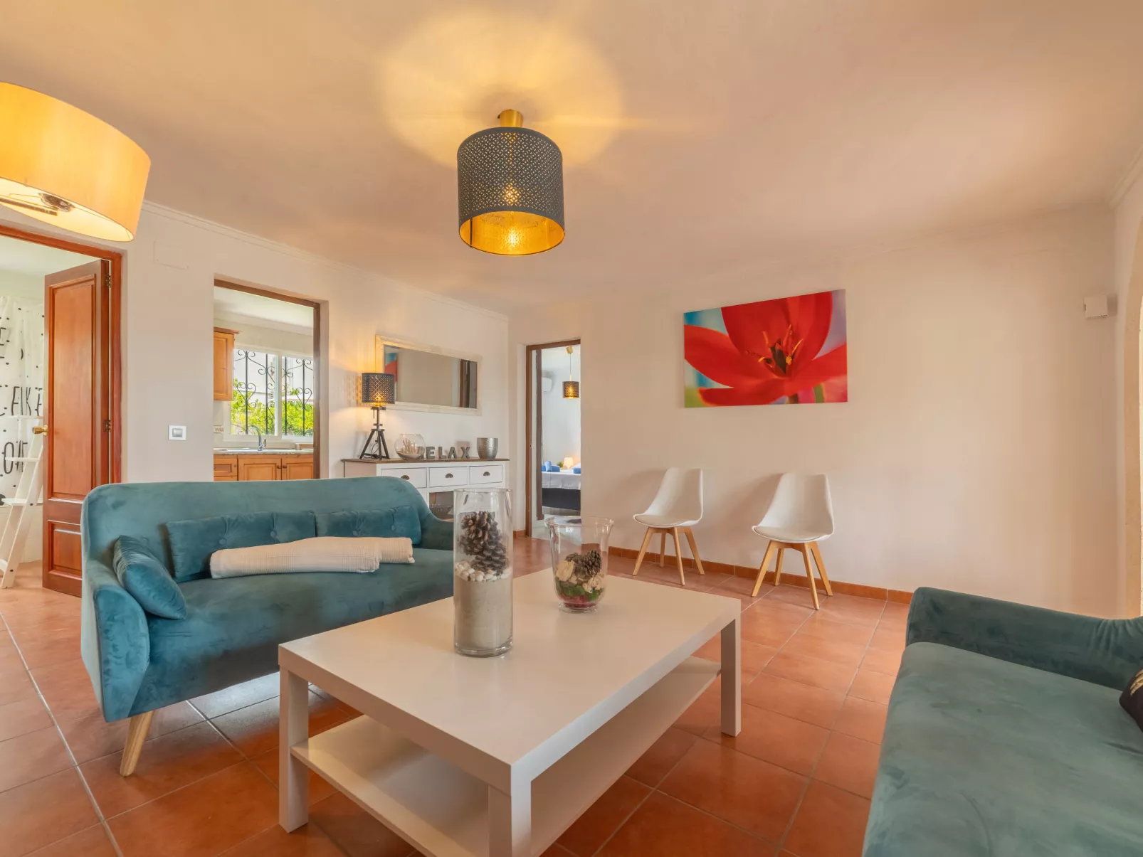 Can Delfin Alcudia-Inside