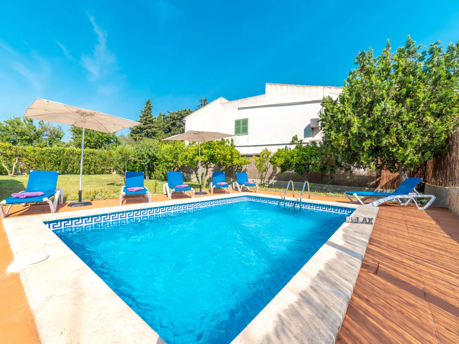 Can Delfin Alcudia-Outside