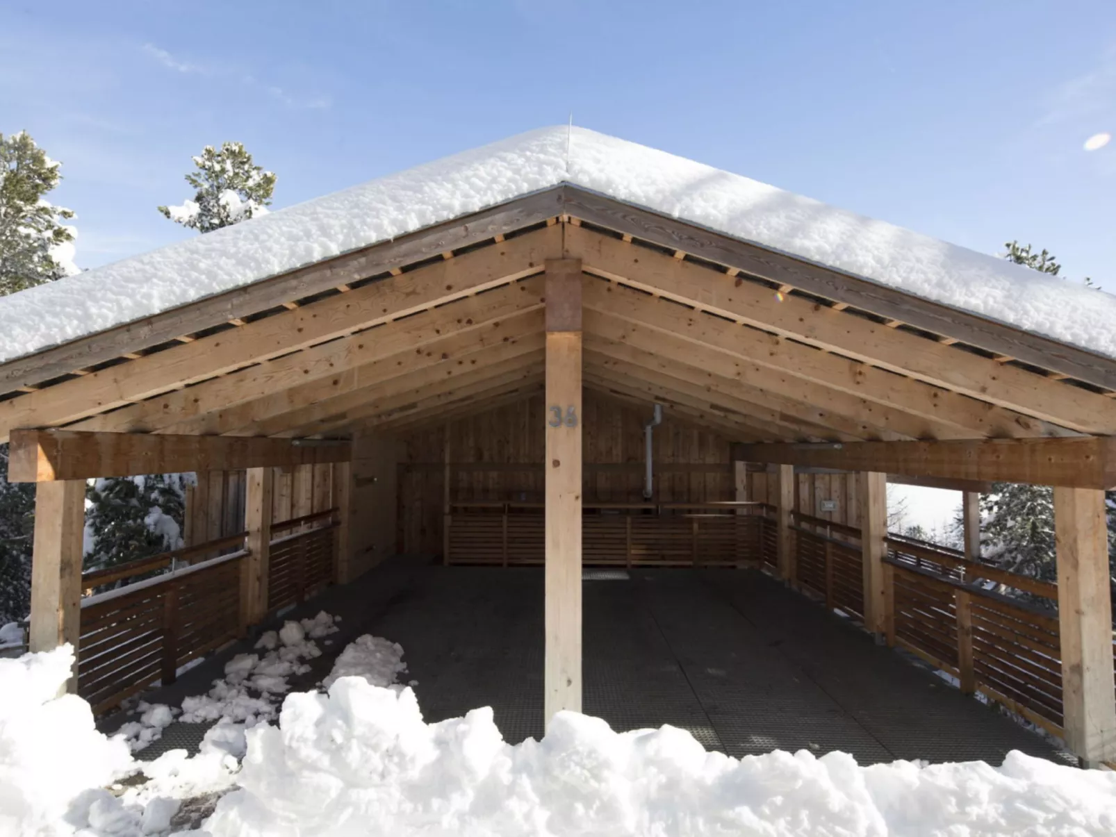 #36 mit Sauna und Sprudelbad Innen-Outside