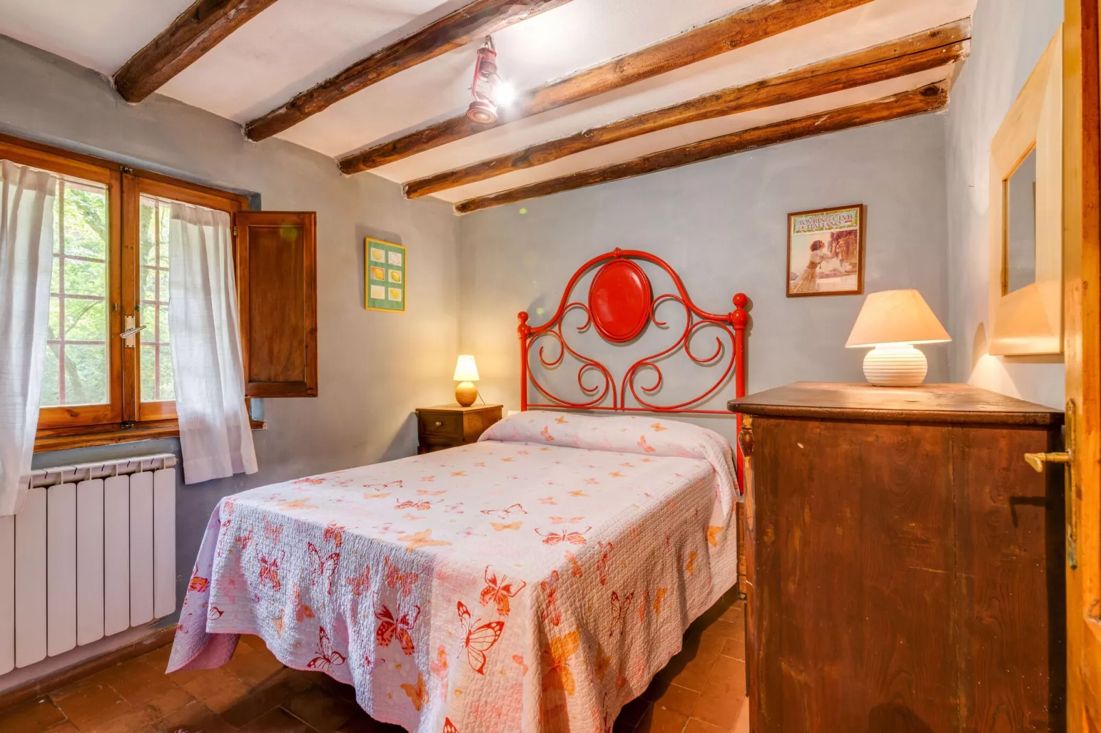 Loggetta-Bedroom