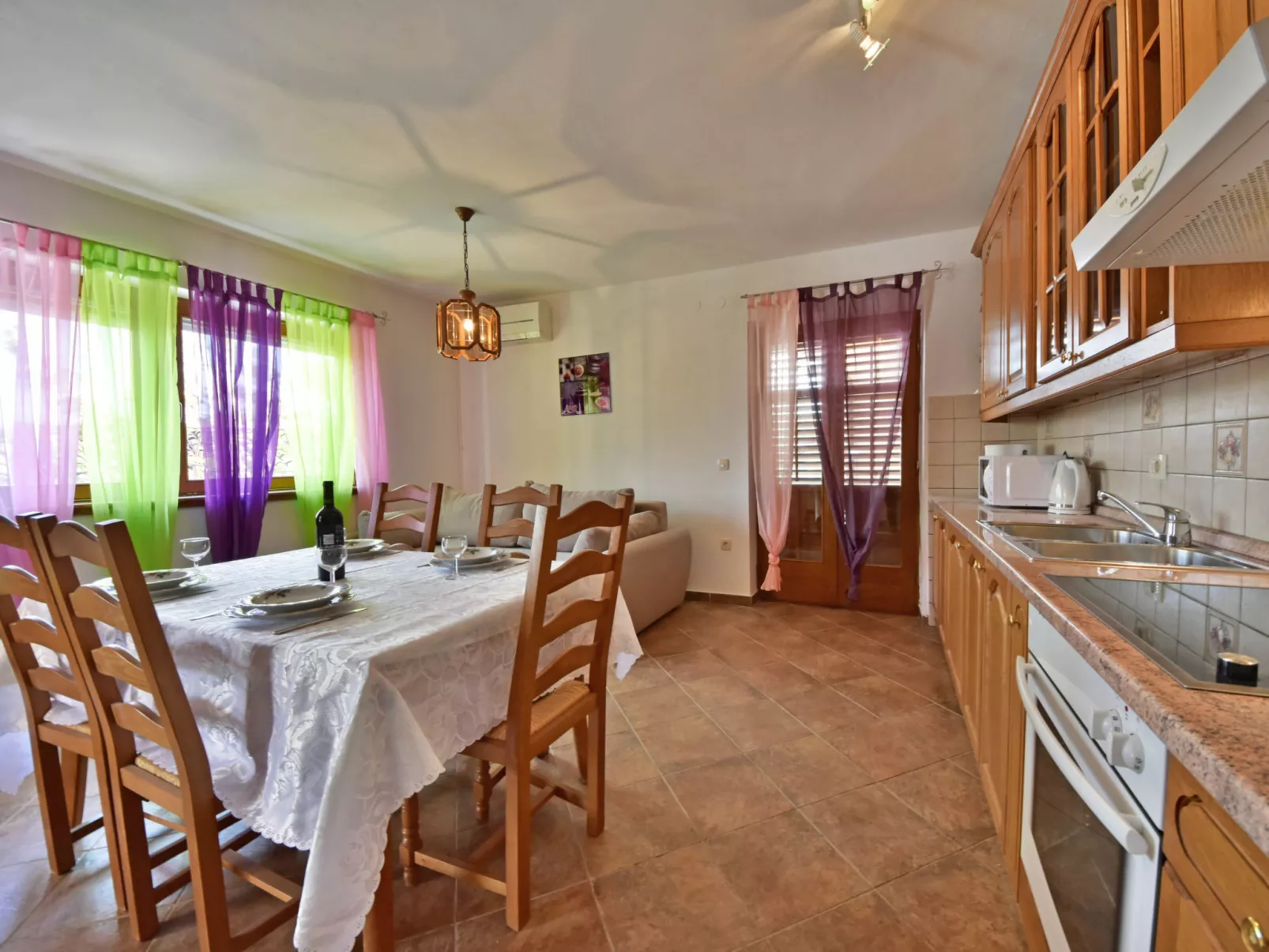 Villa Karolina-Dedans