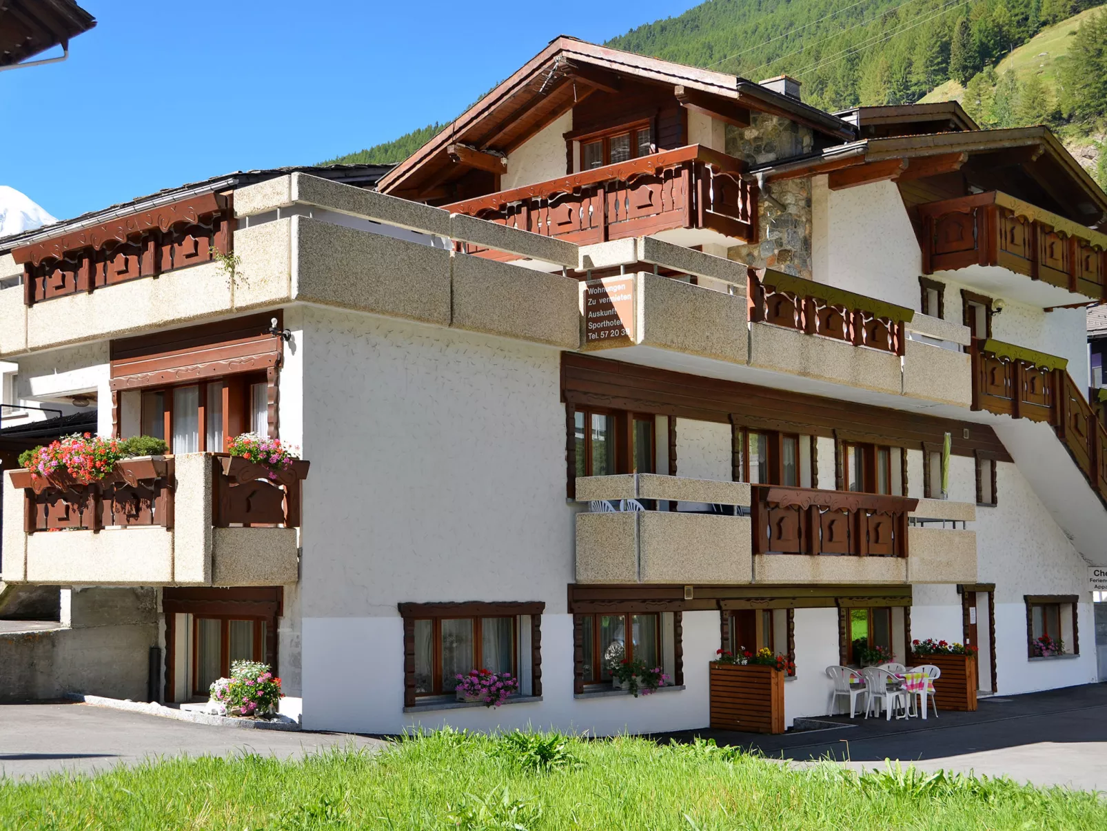 Haus Quelle-Outside