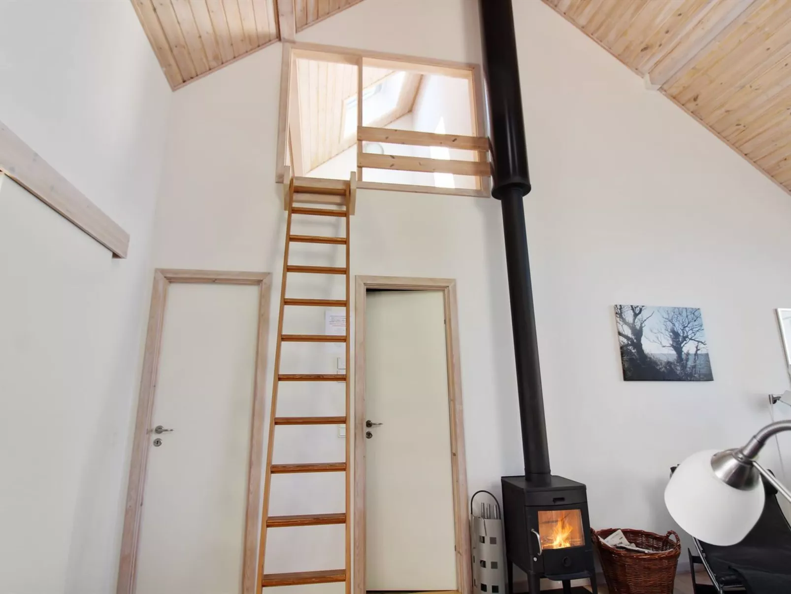"Halldora" - 10m from the sea-Inside