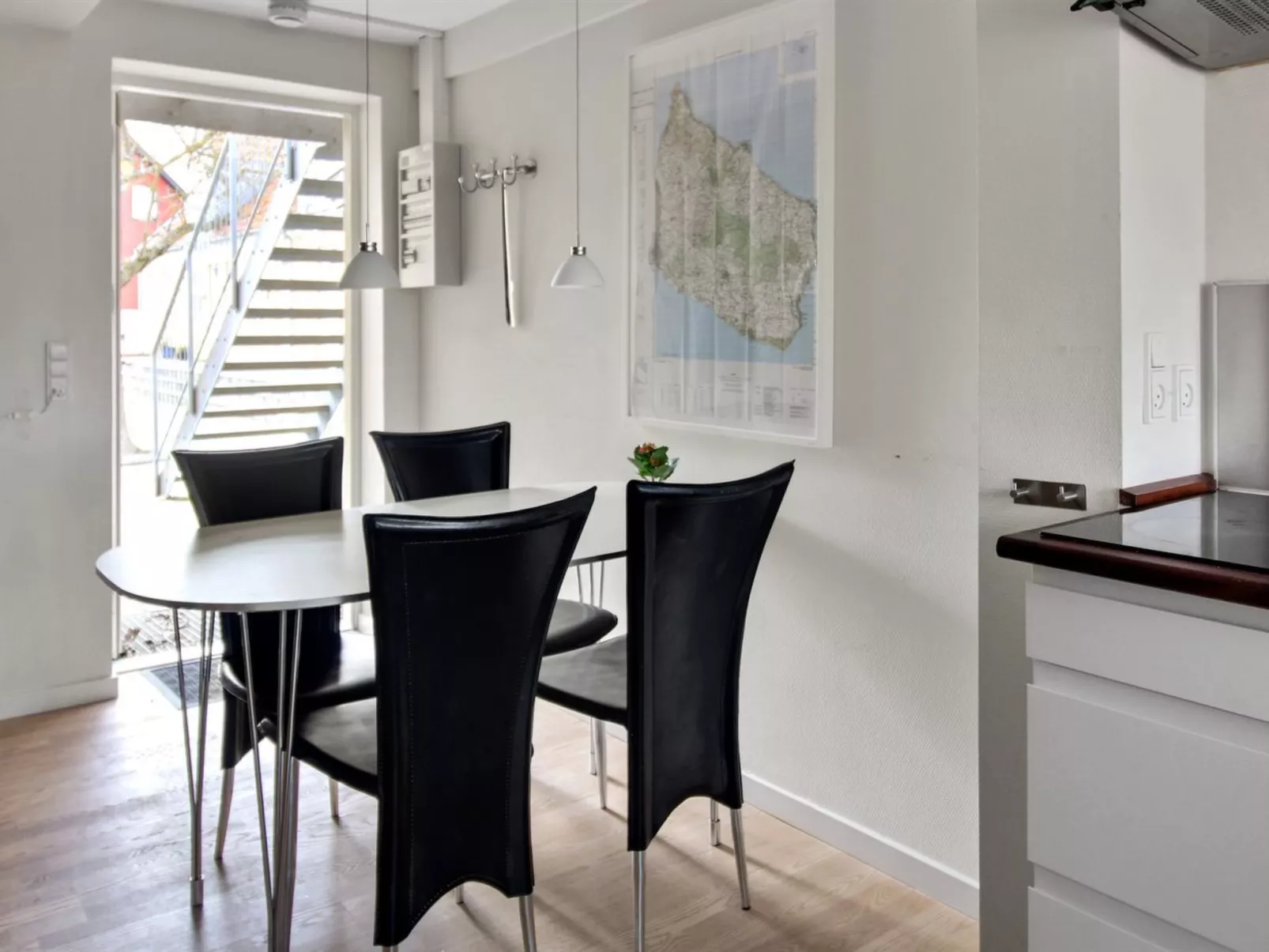 "Thyrne" - 500m from the sea-Inside