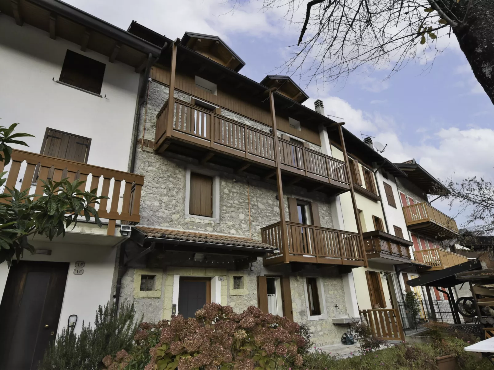 Albergo Diffuso - Cjasa de Pagnocca-Outside
