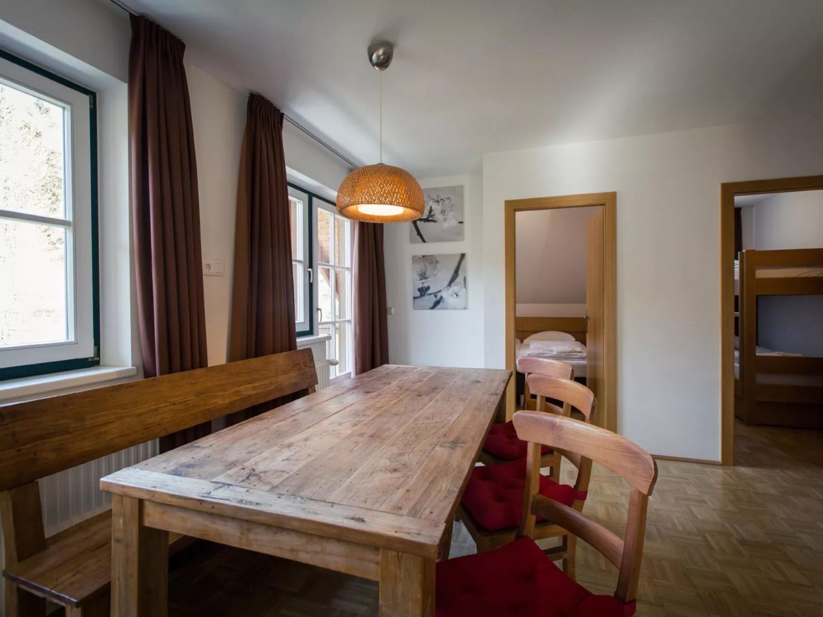 Family # 10 mit Balkon-Inside