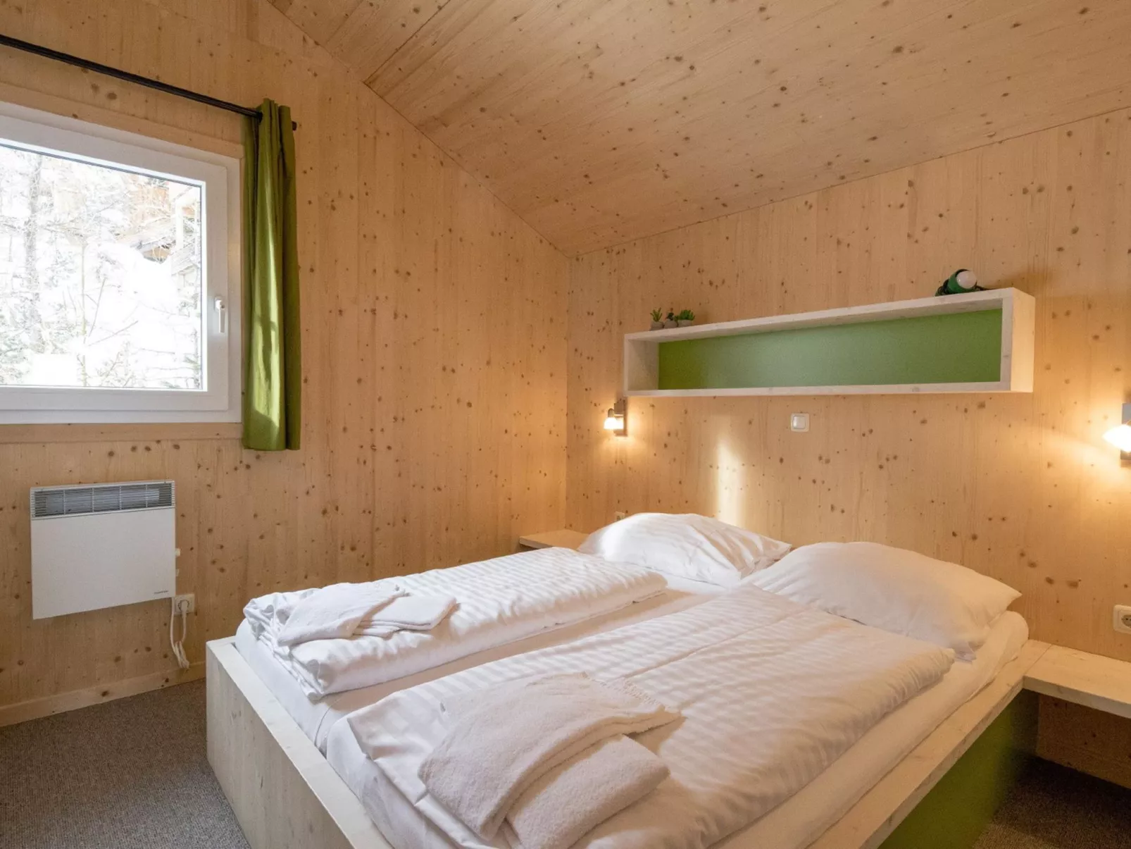 47# mit IR-Sauna& Sprudelbad Innen-Inside