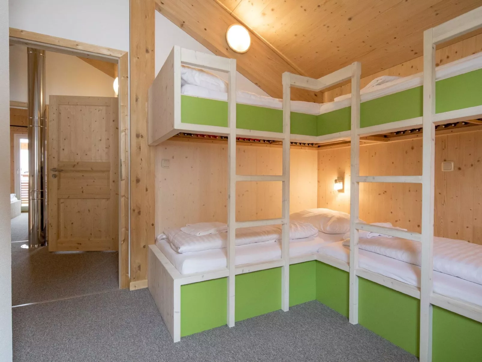 47# mit IR-Sauna& Sprudelbad Innen-Inside