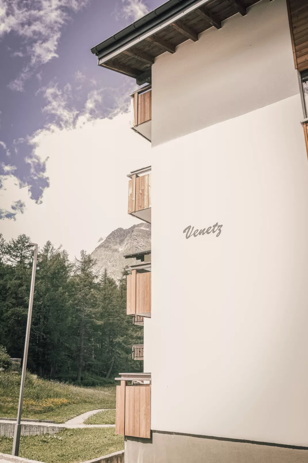 Venetz-Outside
