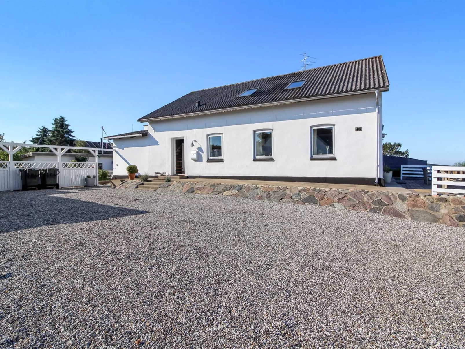 "Stavn" - 20m from the sea
