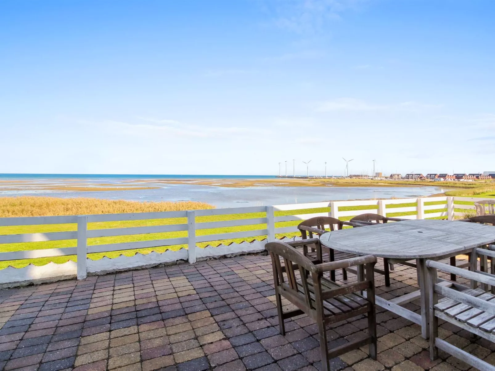 "Stavn" - 20m from the sea