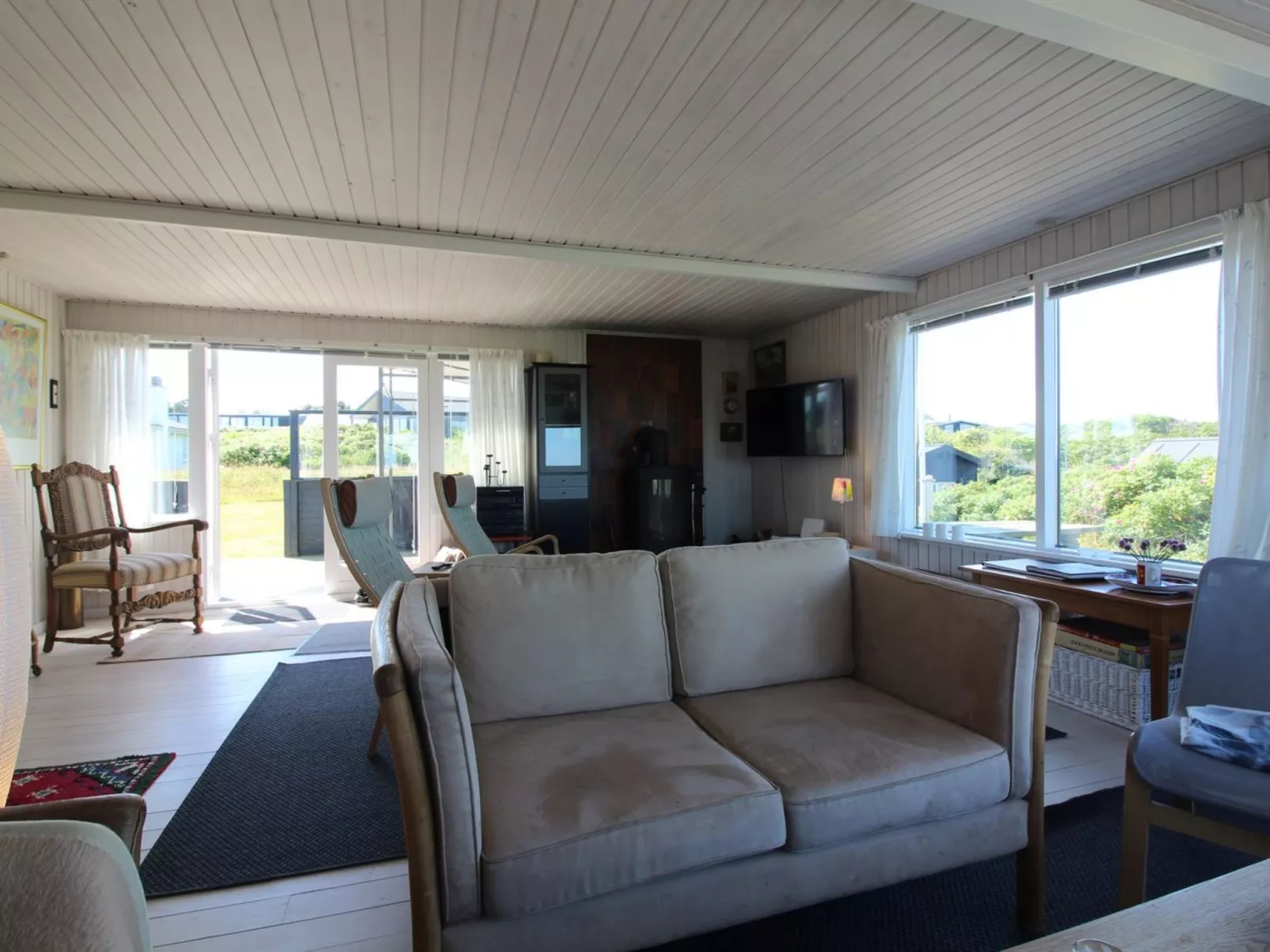"Ellynor" - 200m from the sea-Inside