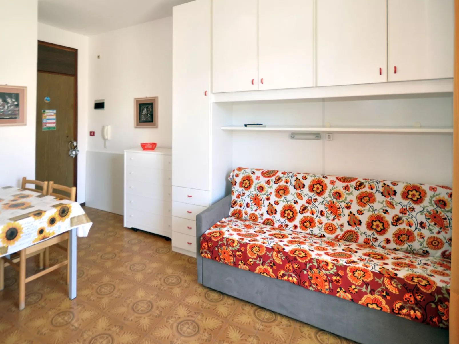 Residence Ranieri-Inside