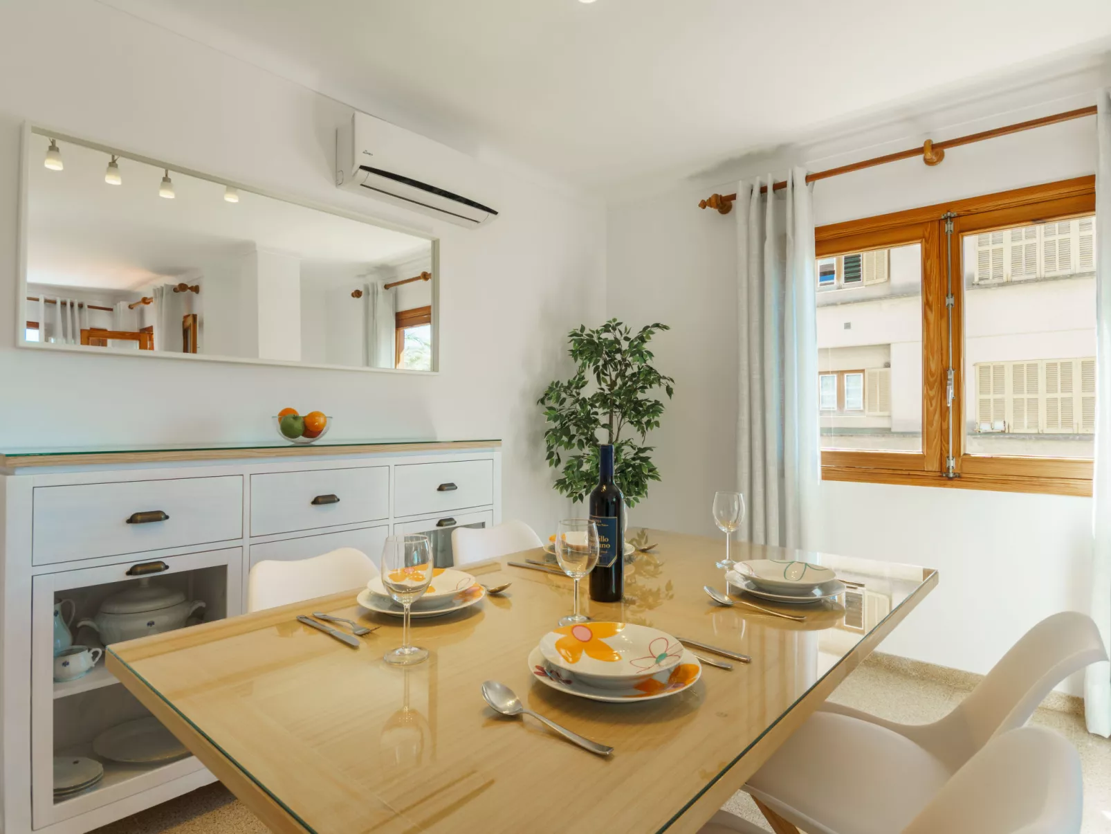 Can Llorenc Sea Views-Inside