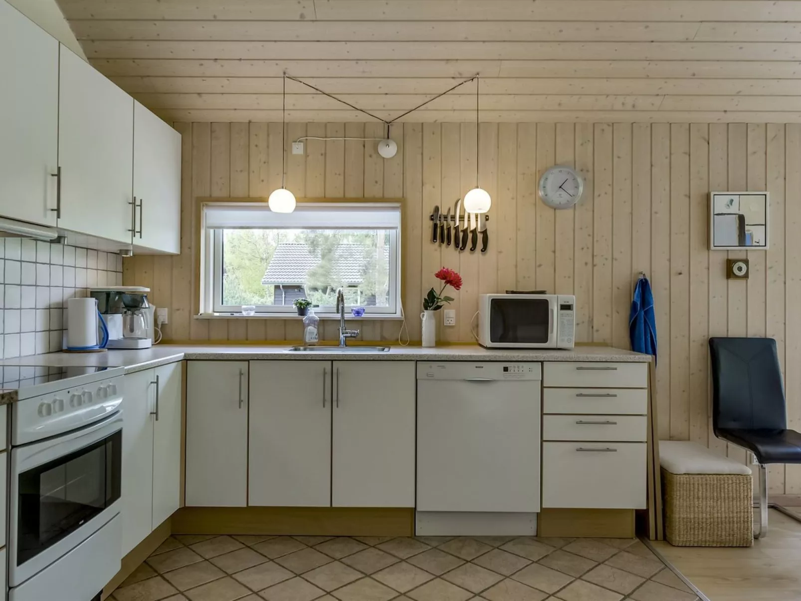 "Heraldina" - 800m from the sea-Inside