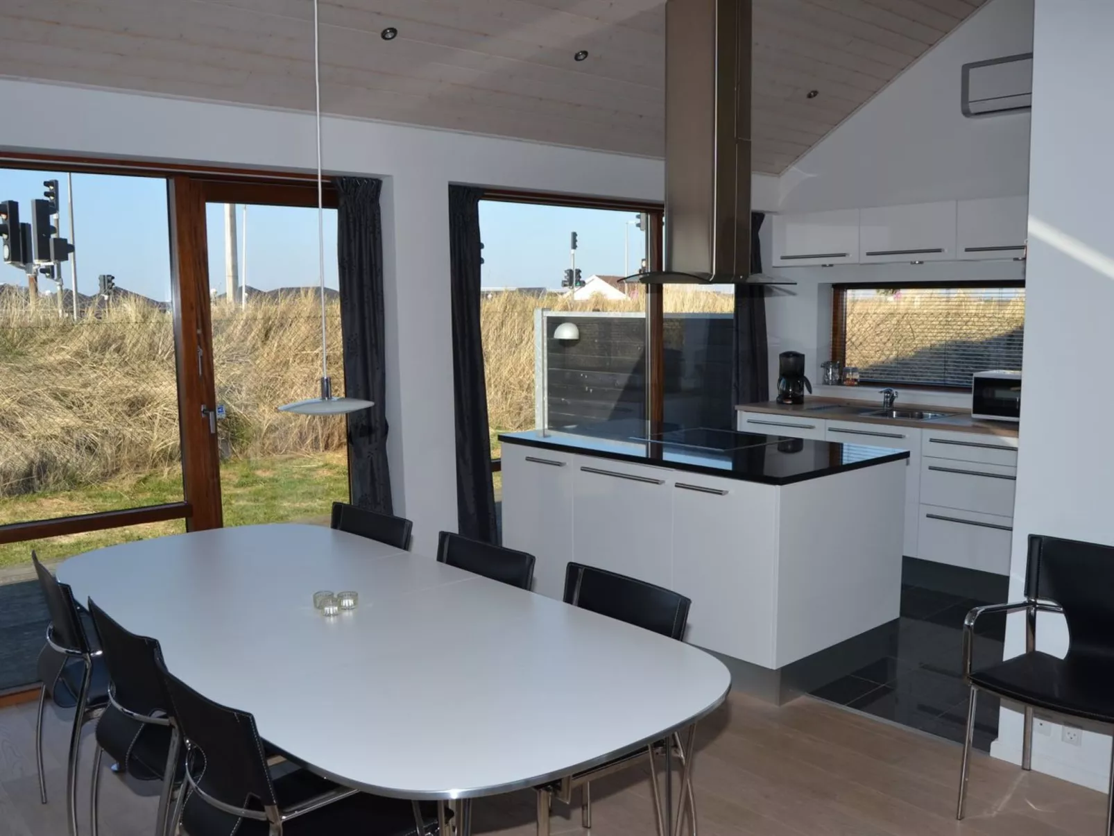 "Elinora" - 100m from the sea-Drinnen