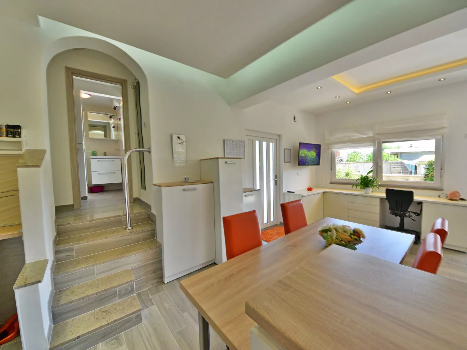 Koalas Nest Home & Apartments-Inside