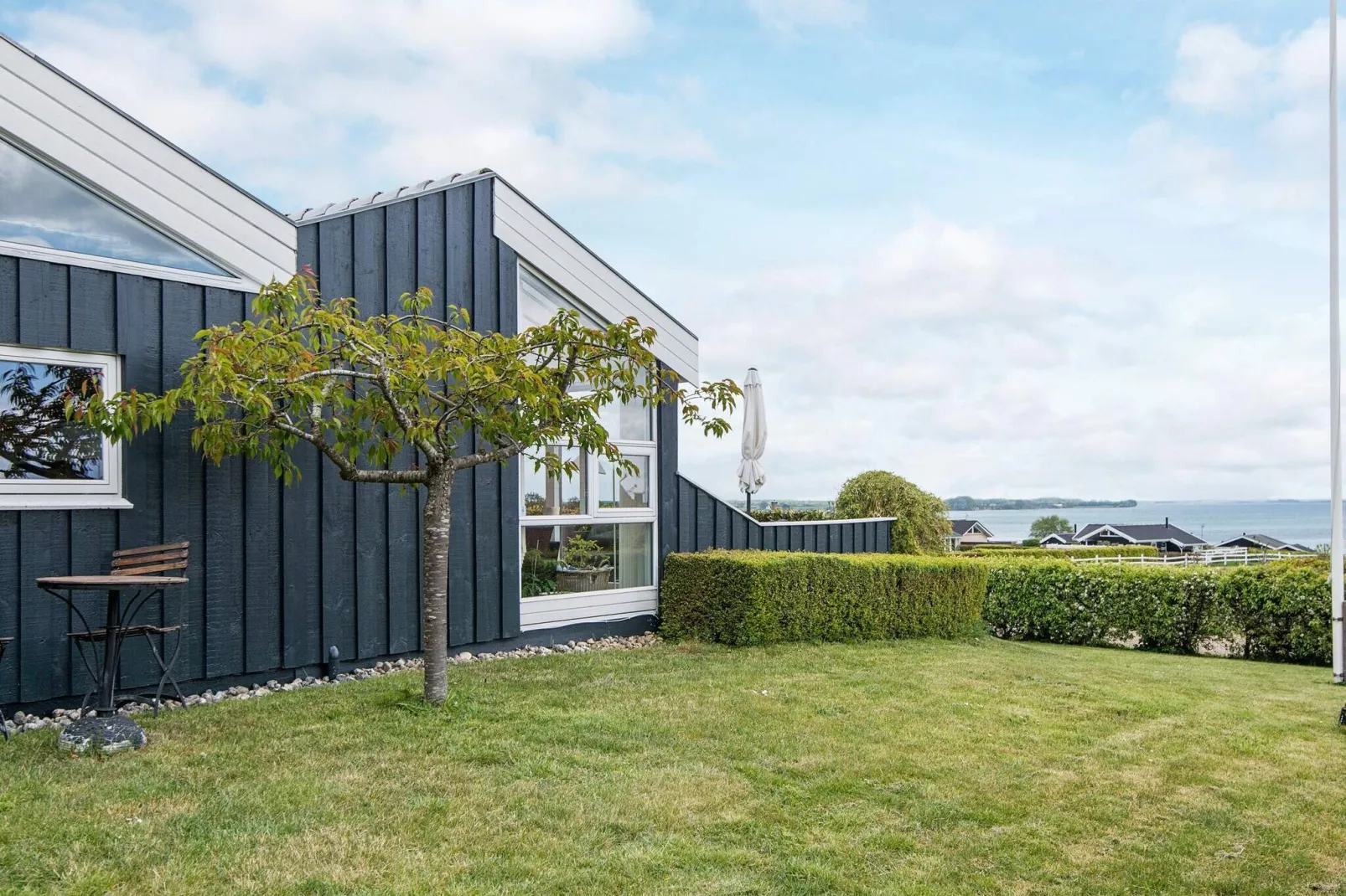 Maison de vacances pour 6 a Sjølund