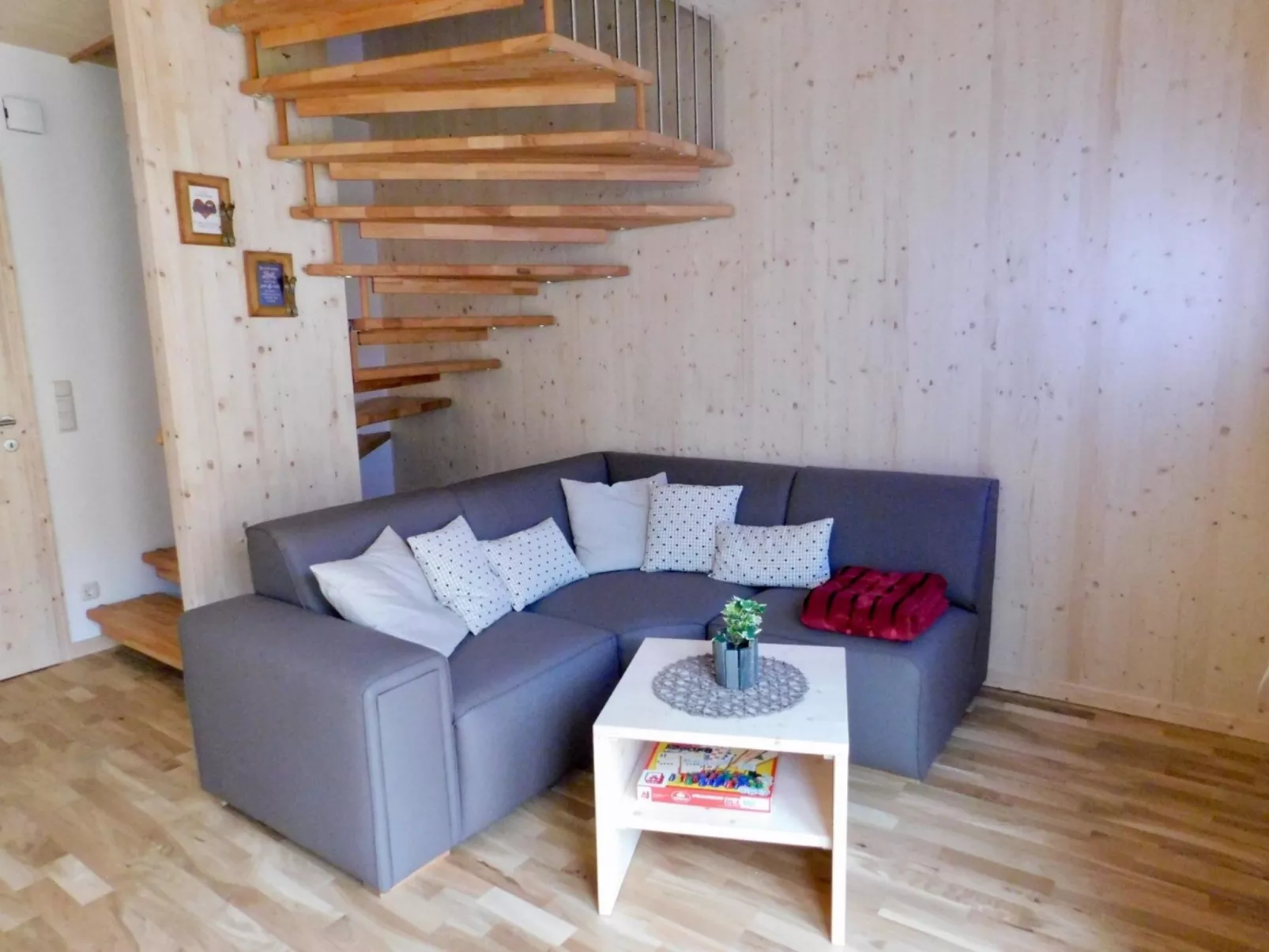 Mit 2 SZ,Sauna o.IR-Sauna+Sprudelbad-Inside